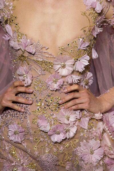 Elie Saab Haute Couture, Dress With Flowers, Couture Embroidery, Dior Haute Couture, Couture Details, Marchesa, Gorgeous Gowns, Fall 2016, Elie Saab