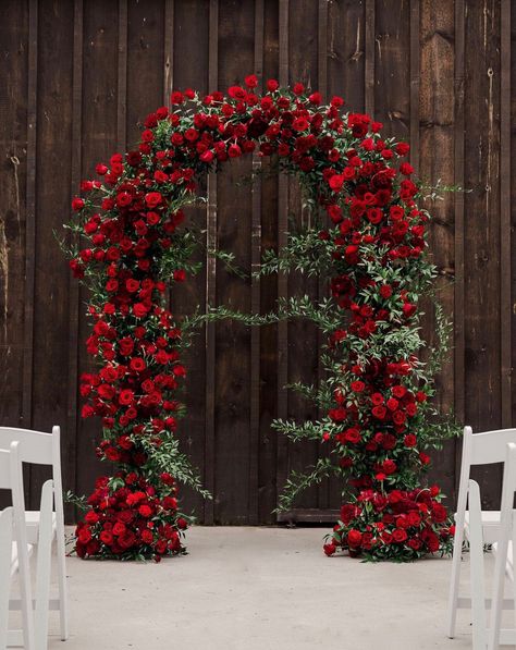 Rose Ceremony Backdrop, Classic Red Rose Wedding, Wedding Rose Arch, Red Rose Flower Arrangements Wedding, Rose Walkway Wedding, Red Cream Wedding Theme, Red Roses And Diamonds, Wedding Dresses With Red Roses, Wedding Arch With Red Roses