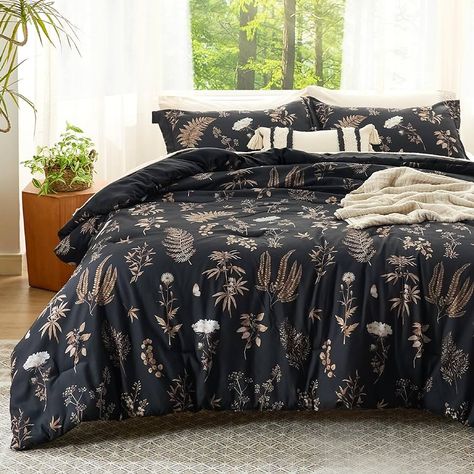 Amazon.com: Bedsure Twin/Twin XL Comforter Set - Black Twin Extra Long Comforter Set for College, Floral Bedding Comforter Set, 2 Pieces Reversible Dorm Bedding, includes 1 Comforter & 1 Pillow Sham : Home & Kitchen Vintage Comforter, Summer Comforter, Black Comforter, Floral Comforter Sets, Coastal Room, Twin Xl Comforter, Bedding Comforter, Floral Comforter, Twin Comforter