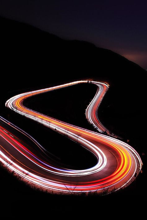 Path | 道�路 | Chemin | путь | Sentiero | Camino | Dōro | Pasaje | проезд | Light Trail Photography, Light Streaks, Movement Photography, Shutter Speed Photography, Light Painting Photography, Night Time Photography, Double Exposition, Low Light Photography, Motion Photography