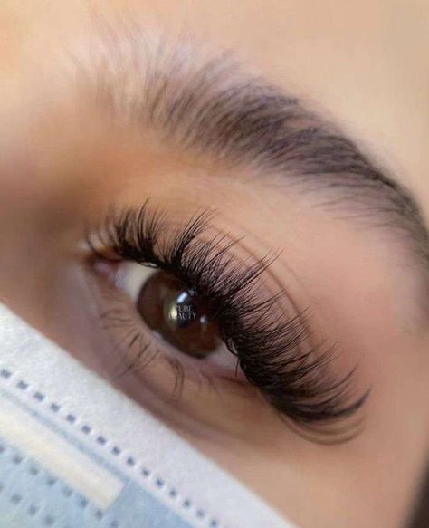 Light Russian Volume Lashes, Trendy Eyelash Extensions, Fluffy Hybrid Lash Extensions, Hybrid Wispy Lash Extensions, Volume Wispy Eyelash Extensions, Hybrid Wispy Eyelash Extensions, Long Lash Extensions, Wispy Volume Lash Extensions, Wispy Hybrid Lash Extensions