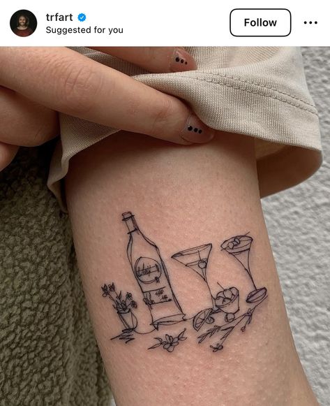 Small Indie Tattoos, Small First Tattoos, Italy Tattoo, Sketchy Tattoo, Artsy Tattoos, Pretty Tattoo, Funky Tattoos, Sunday Love, Cute Tiny Tattoos