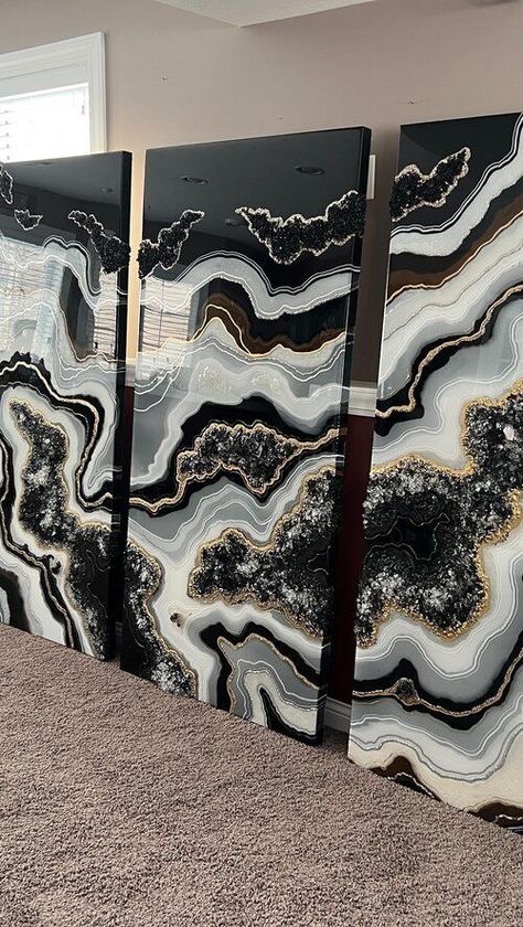 Geode Art Print, Diy Resin Painting, Diy Resin Furniture, Diy Resin Wall Art, Resin Agate, Resin Idea, Resin Geodes, Resin Art Canvas, Seni Resin