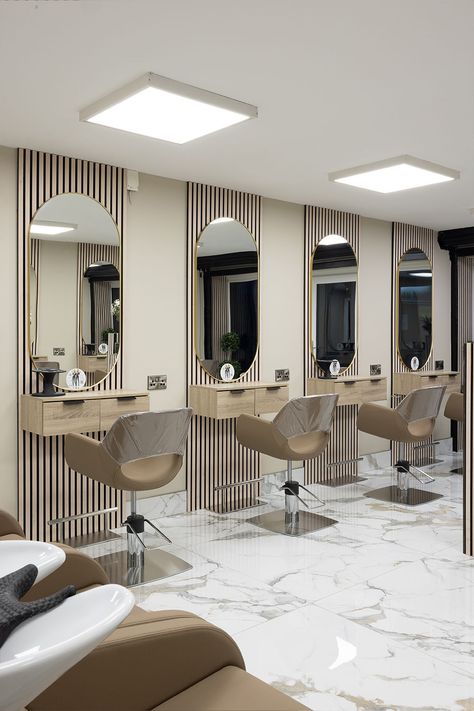 solo esthetician room
hair salon decor ideas
beauty salon decor Salon Suite Decor, Beauty Shop Decor, Makeup Studio Decor, Barber Shop Interior, Dream Salon, Hair Salon Design, Spa Interior Design, Beauty Salon Furniture, Hair Salon Interior