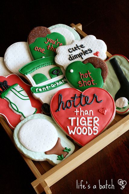 Golf Valentine cookies. by navygreen, via Flickr. Re-pinned by www.apebrushes.com. GREENS BRUSHES THAT REALLY WORK! Golf Valentines Gift For Him, Golf Valentines Gift, Golf Valentines, Golf Cookies, Golf Crafts, Sports Themed Cakes, Golf Events, Golf Academy, Golf Decor