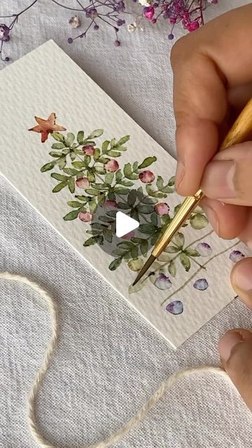 141K likes, 709 comments - watercolor_daily on October 29, 2023: "It’s time to prepare for Christmas 🎄 Postcard idea by @bluebellarts ✨Join @watercolor_daily for daily watercolor inspiration". Christmas Cards To Paint In Watercolour, Hand Painted Christmas Cards Ideas, Christmas Postcard Watercolor, Small Christmas Paintings, Simple Christmas Watercolor Ideas, Watercolour Christmas Cards Ideas Easy, Easy Watercolor Bookmark Ideas, Christmas Postcard Ideas, Simple Christmas Watercolor