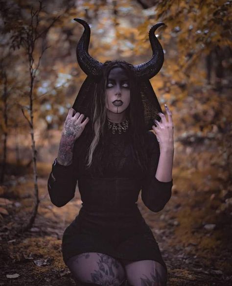 Dark Demon Costume, Demon Costumes Female, Plus Size Demon Costume, Witch Costumes For Women Scary, Womens Demon Costume, Baphomet Costume Woman, Demon Woman Costume, Baphomet Halloween Costume, Black Phillip Costume