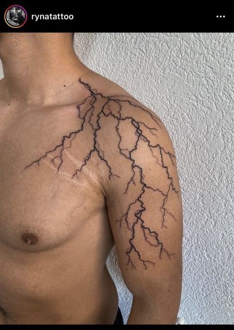 Blitz Tattoo, Lightning Bolt Tattoo, 42 Tattoo, Lightning Tattoo, Bolt Tattoo, Cool Shoulder Tattoos, Tattoos Infinity, Mens Shoulder Tattoo, Tattoo Inspiration Men