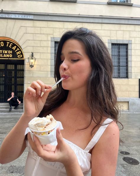 - Jules Leblanc Ice Cream Pictures, Caleb Logan, Julianna Grace Leblanc, Julianna Leblanc, Annie Lablanc, Jules Leblanc, Ice Cream Photos, European Summer Outfits, Trendy Bikinis