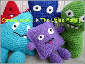 Crochet Baby Mobiles, Crochet Monsters, Crochet Decrease, Crochet Pillow, Stuffed Toys, Crochet Toys Patterns, Crochet For Kids, Knitted Toys, Crochet Dolls