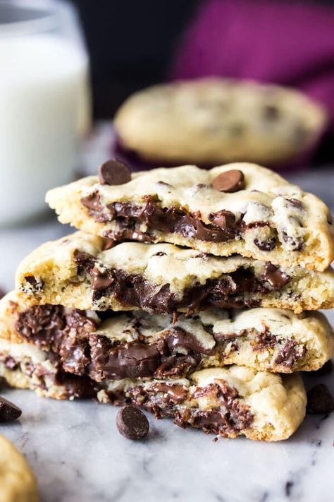 These fudge filled chocolate chip cookies are simple, classic chocolate chip cookies with a decadent chocolate fudge filling on the inside!  These surprise-inside cookies are sure to be a new favorite! Filled Chocolate Chip Cookies, Chocolate Fudge Filling, Easy Chocolate Fudge, Oh Sweet Basil, Fudge Cookies, Filled Cookies, Sweet Basil, Best Cookie Recipes, Decadent Chocolate