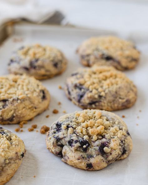 These sweet Crumbl Blueberry Muffin Cookies are easy to make and taste like Crumbl's (but maybe even better!) with lots of blueberry flavor, a soft crumb, and a sprinkle of streusel right on top. An easy copycat recipe that you can make anytime you get the craving for a Blueberry Muffin Cookie! Blueberry Muffin Cookies Crumbl, Crumble Blueberry Muffin Cookies, Blueberry Muffin Crumble Cookie, Crumbl Blueberry Muffin Cookie, Blueberry Muffin Cookie, Blueberry Crumble Cookies, Muffin Top Cookies, Blueberry Muffin Tops, Blueberry Muffin Cookies