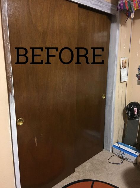 Sliding Closet Door Makeover, How To Update Sliding Closet Doors, Deur Makeover, Closet Doors Painted, Closet Door Alternative, Door Redo, Diy Kast, Wood Sliding Closet Doors, Old Closet Doors