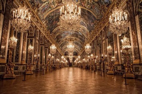 Hall Of Mirrors Aesthetic, Castle Hall, Ballroom Aesthetic, Royal Background, Path To Heaven, Castle Aesthetic, Hall Of Mirrors, Bts Ot7, Castle House