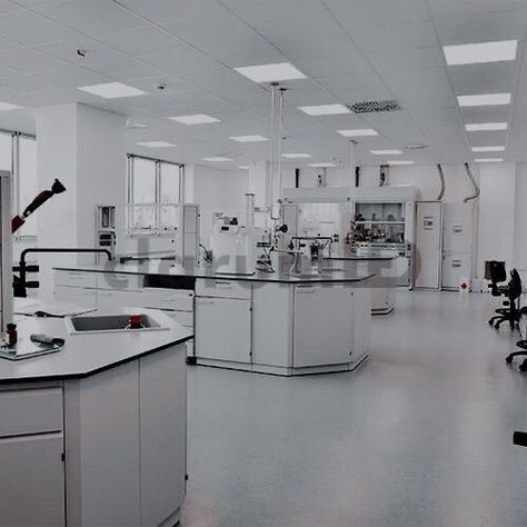 Biology Labs, Lab Tech, Laboratory Science, Medical Aesthetic, Gaming Decor, Science Lab, Futuristic Technology, Cool Pictures Of Nature, Aesthetic Themes