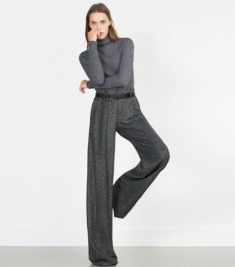 Zara Herringbone Trousers Herringbone Trousers, Minimalist Moda, Flattering Pants, Zara Outfit, Wide Trousers, 1970s Fashion, Baggy Pants, Business Outfit, Work Attire