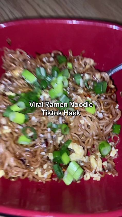 Ramen Noodle Tiktok, Tik Tok Ramen Noodles, Tik Tok Ramen, Ramen Tiktok, Food Ramen, Tiktok Recipes, Ramen Noodle, Ramen Noodles, Original Video