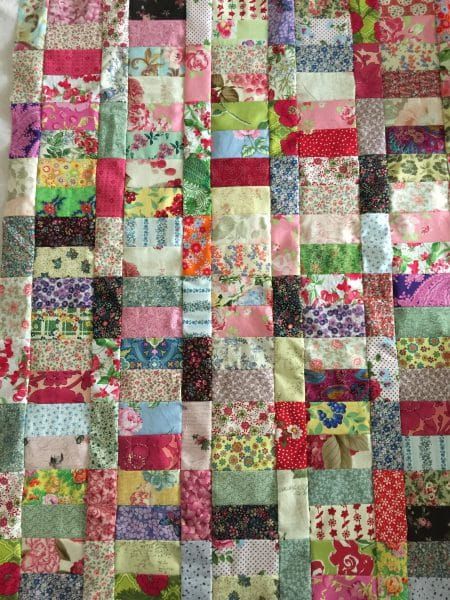 Strip Quilt Patterns, Scrappy Quilt Patterns, Quilt Square Patterns, Quilt Sewing Patterns, Scrap Quilt Patterns, Patchwork Quilt Patterns, Strip Quilts, Scrappy Quilt, Quilts Ideas