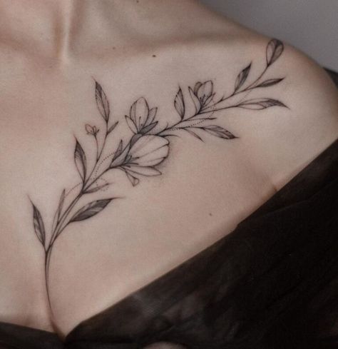 Flower Vine Tattoos, Bone Tattoos, Stylish Tattoo, Vine Tattoos, Chest Tattoos For Women, Collar Bone Tattoo, Classy Tattoos, Girly Tattoos, Elegant Tattoos