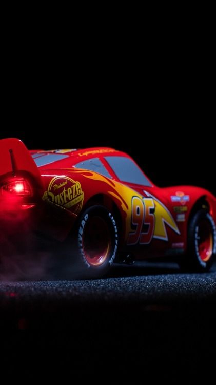 Cars Disney Wallpaper, Cars Iphone Wallpaper, Aa Aesthetic, Mcqueen Cars 3, Mc Queen Cars, Ka Chow, Flash Mcqueen, Disney Cars Wallpaper, Disney Cars Movie