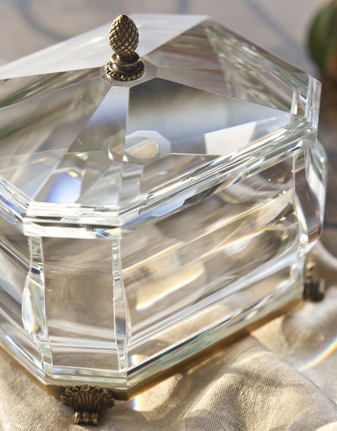 Glass Accessories, Crystal Box, Metal Dining Table, French Cottage, Crystal Figurines, Crystals In The Home, Crystal Accessories, Czech Crystal, Venetian Glass