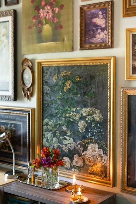 Art Studio Gallery Wall, Antique Picture Gallery Wall, White Framed Gallery Wall, Vintage And Modern Art Gallery Wall, Gallery Wall Ideas French Country, Wall With Paintings Living Rooms, Home Decor With Paintings, Gallery Wall Oil Paintings, Wall Antique Decor