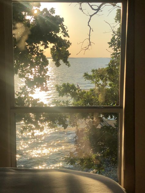 Window Beach View Aesthetic, Ocean View From Window, Comfort Places Aesthetic, Quiet House Aesthetic, Hd Wallpaper 1080x1920 Desktop Aesthetic, Comforting Pictures Aesthetic, Dainty Aesthetic Pictures, Calm Soothing Aesthetic, Fresh Linen Aesthetic