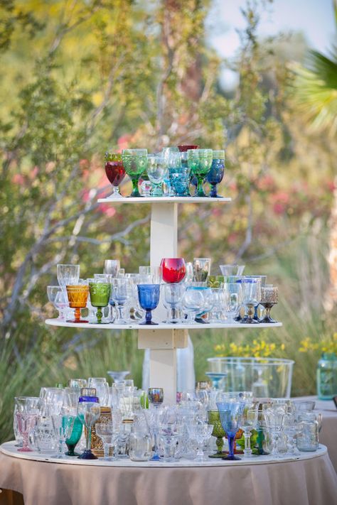 collection of antique mugs, glasses, and goblets...to be used during wedding reception, and to be taken home as favors by the guests. awesome. Colorful Boho Wedding Table Setting, 30s Themed Wedding, Bridal Centerpieces, Untraditional Wedding, Wedding Drink Bar, Wedding Goblets, Martini Party, Borrego Springs, Library Wedding