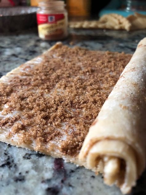 An easy, quick Pillsbury pie crust dessert! Such a great idea for a quick pumpkin treat using pre made, store bought refrigerated pie dough! A fun bite sized treat for a fall party or a crowd! What To Make With Store Bought Pie Crust, What Can I Use Pie Crust For, Pillsbury Pie Dough Recipes, Store Bought Pie Crust Ideas, Cookies With Pie Crust, Refrigerated Pie Crust Ideas, Recipes Using Refrigerated Pie Crust, Refrigerator Pie Crust Ideas, Pre Made Pie Crust Uses