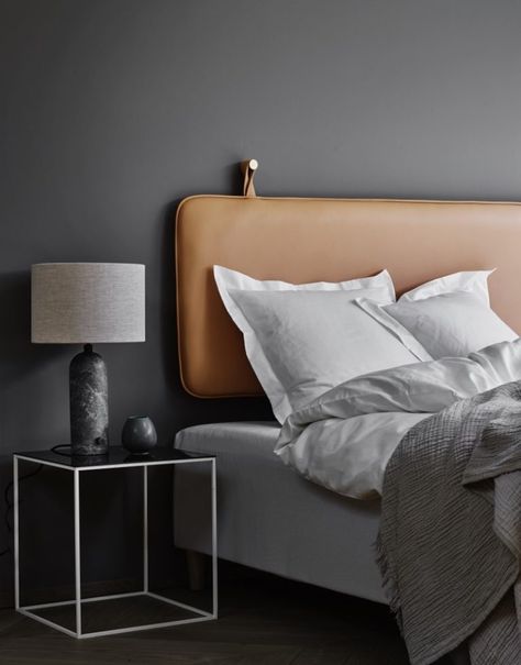 Pretty Headboard, Unique Bedroom Furniture, Valerie Objects, Bed Headboard Design, Leather Headboard, Headboard Designs, Design Del Prodotto, 인테리어 디자인, Headboards For Beds