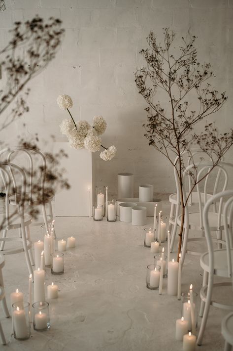 Minimalist Wedding Decor, Classic Wedding Decorations, Flower Installation, Ethereal Wedding, Winter Wonderland Wedding, Ceremony Inspiration, Destination Wedding Planning, Minimal Wedding, Wedding Boho