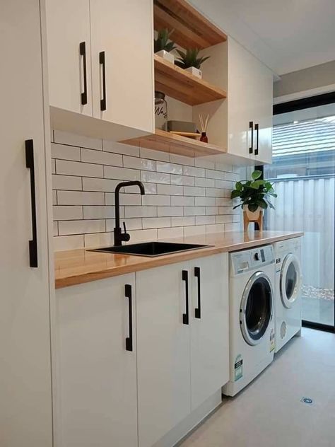 Laundry Bathroom Combo, Stylish Laundry Room, Dream Laundry Room, Mudroom Laundry Room, Laundry Room Layouts, Laundry Room Renovation, Laundry Design, Laundry Room Bathroom, Modern Laundry Rooms