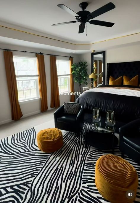 All Black Bedding Bedroom Ideas, Black And White Bedroom Ideas Apartment, Orange And Black Room Ideas, Room With Black Bed, Black And White Bedroom Decor Ideas, Dark And Moody Decor, Bedroom Ideas With Black Bed, Black Decor Bedroom, Black Bedroom Furniture Decor Ideas