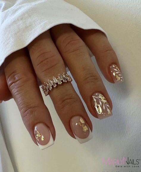 Gold Foil Nails, Anniversary Nails, Wow Nails, Nail Art Trends, Casual Nails, Foil Nails, Art Trends, Classy Nails, Pretty Acrylic Nails