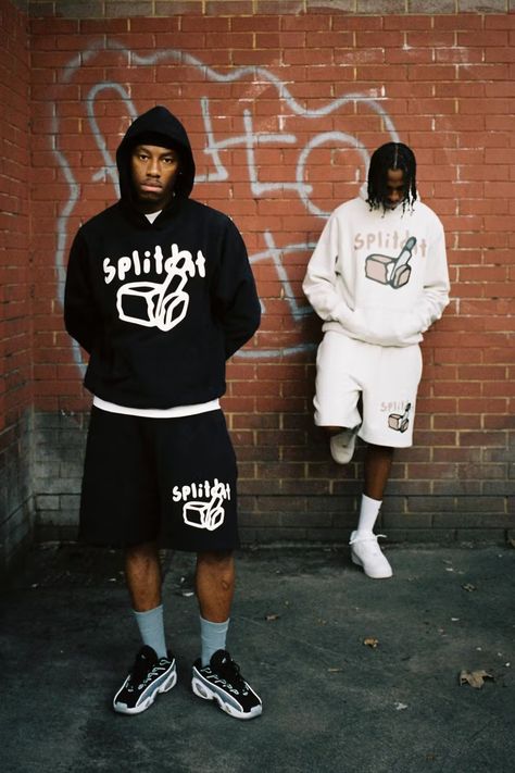 splitdat Releases New "Everybody Eats" Collection | Hypebeast Streetwear Fashion Poses Men, Clothing Brands Photoshoot, Streetwear Photography Ideas, Streetwear Fashion Shoot, Photoshoot For Clothing Brand, Poses For Clothing Brand, Clothing Brand Photoshoot Ideas Streetwear, Streetwear Shoot Ideas, Clothing Brand Photoshoot Ideas Outside