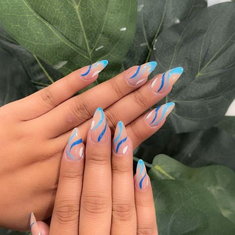 pinterest: hezzprice Summer Vacation Nails, Long Almond Nails, Wave Nails, Swirl Art, Cute Spring Nails, Gel Nails Diy, Summery Nails, Vibrant Nails, Almond Nails Designs