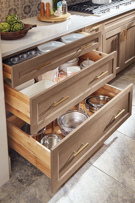 Thomasville Cabinets, Thomasville Cabinetry, Kitchen Cabinet Drawers, Kitchen Drawer Organization, Kitchen Cabinet Organization, Pantry Design, Kitchen Redo, Kitchen Cabinet Design, Kitchen Remodel Idea