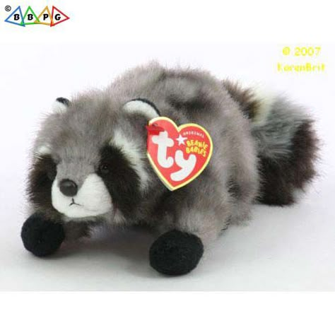 Raccoon Plushies, Cute Stuffed Animals Aesthetic, Racoon Plush, Ty Plushies, Aesthetic Plush, Raccoon Stuffed Animal, Plushie Ideas, Raccoon Plush, Cute Stuffies