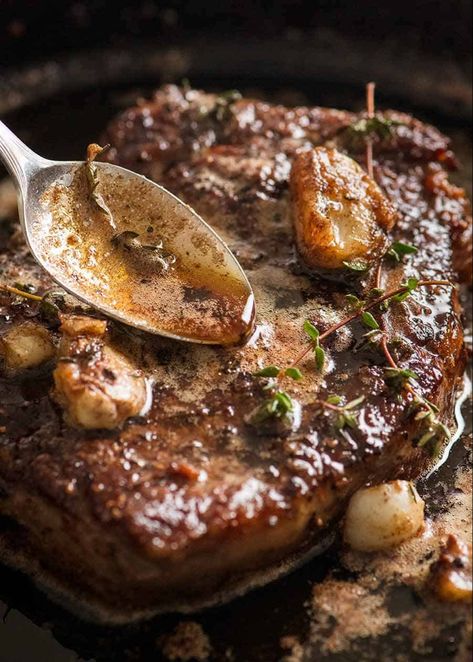 Close up of spoon drizzling browned garlic thyme butter sauce over steak Thyme Butter, Ways To Cook Steak, Creamy Mashed Cauliflower, Steak Sandwiches, Cook Steak, Pan Seared Steak, Steak Butter, Best Steak, Steak Dinner