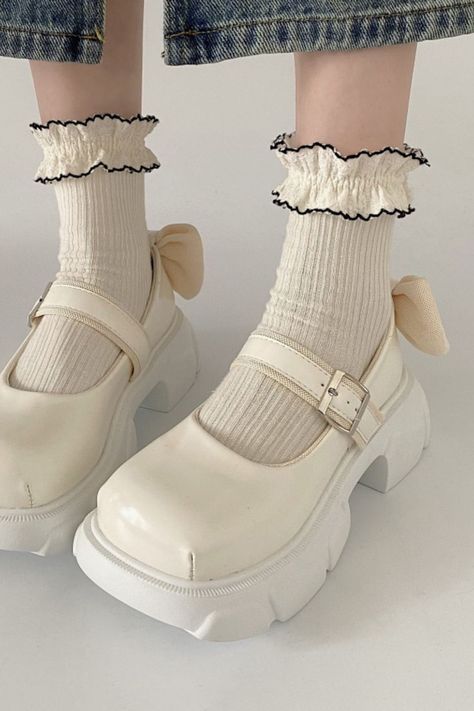 platform mary jane shoes with bow, white mary janes shoemighty Merry Jane Shoes, White Mary Janes, Platform Mary Jane Shoes, Preppy Girl Style, Merry Jane, Preppy Aesthetic Outfits, Y2k Heels, Grunge Boots, Mary Jane Platform Shoes