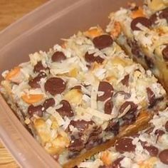 Chocolate Eagle Brand Milk Recipes, Eagle Brand Recipes, Magic Cookie Bar Recipe, Magic Cookie Bars, Layer Bars, Magic Bars, Cookies Bars, Dessert Bar Recipe, Eagle Brand