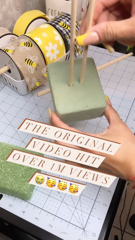 craftymommybees on Instagram: Guys! How amazing that my original diy bow maker hit over 1 million views biiiiiiiitch what 🙈😱🤩🤩 I can’t believe it 🥳🥳🥳 in one of my trips… Diy Ez Bow Maker, 3 Inch Ribbon Bows Diy, Pro Bow The Hand Tutorials, Diy Bow Board, Diy Bow Maker Wood, How To Use Bow Maker, Diy Bow Maker How To Make, Wire Bow Tutorial Easy Diy, Door Hanger Bows How To Make