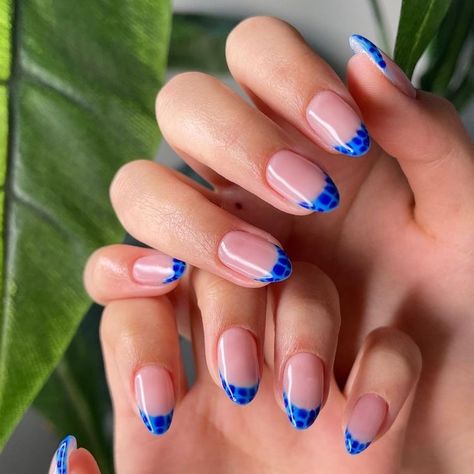 Short Summer Nail Art, Easy Summer Nail Art, Summery Nails, Simple Acrylic Nails, Fire Nails, Nail Inspiration, Funky Nails, Nails Short, French Tip Nails