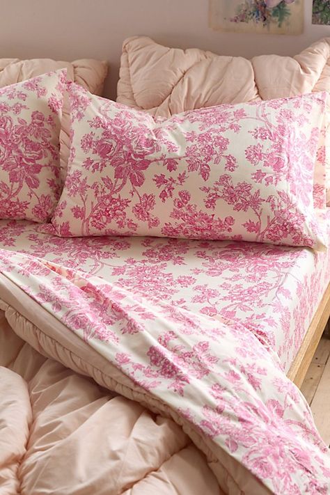 Bring vintage aesthetics to your dreams when you slip between this floral toile printed sheet set. This set comes with everything you need to dress up your bed - a fitted sheet, flat sheet and pillowcases, too! Available exclusively at Urban Outfitters. Features Printed sheet set from UO Home in crisp cotton Includes all you need to make your bed An eco-friendly upgrade, this item is OEKO-TEX® Standard 100 certified free of harsh chemicals UO exclusive Content + Care Pillow inserts sold separate