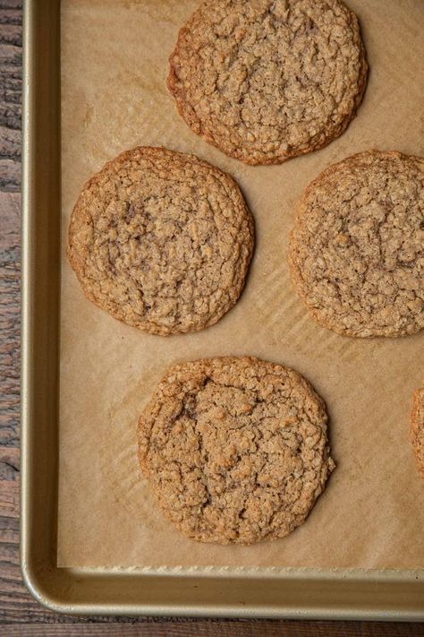 Oatmeal Cookies are the BEST soft and chewy cookie recipe, made with quick cooking oats, brown sugar, cinnamon, and vanilla extract, ready in under 20 minutes! #easy #chewy #oatmeal #best #oldfashioned #withquickoats #cinnamon #dinnerthendessert Quick Cooking Oats, Cookies Without Brown Sugar, Oatmeal Cookies Easy, Oatmeal Raisin Cookies Chewy, Cookie Recipes Chewy, Chocolate Oatmeal Cookies, Oatmeal Cookies Chewy, Baking Goods, Cookies Easy