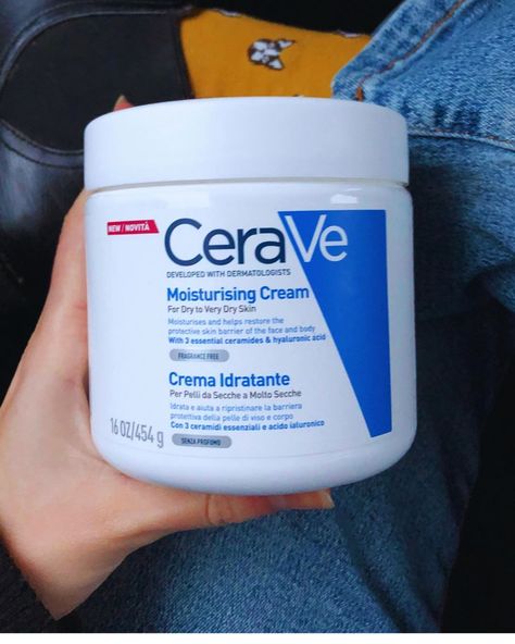 🌟 CeraVe Moisturizing Cream – 454g 🌟 Revitalize your skin with CeraVe Moisturizing Cream! Perfect for normal to dry skin, this rich, non-greasy formula hydrates both face and body. Infused with ceramides, hyaluronic acid, and petrolatum, it restores the skin’s barrier and retains moisture. Developed with dermatologists and accepted by the National Eczema Association. 🔑 Benefits: ✨ Restores skin barrier 💧 Long-lasting hydration 🌼 Soothes dryness and irritation 👌 For normal to dry skin #4her... Cream For Dry Skin Face, Face Cream For Dry Skin, Moisturizer For Face, Cerave Moisturizing Cream, Cream For Oily Skin, Dry Skin On Face, Face Cream Best, Cream For Dry Skin, Effective Skin Care Products