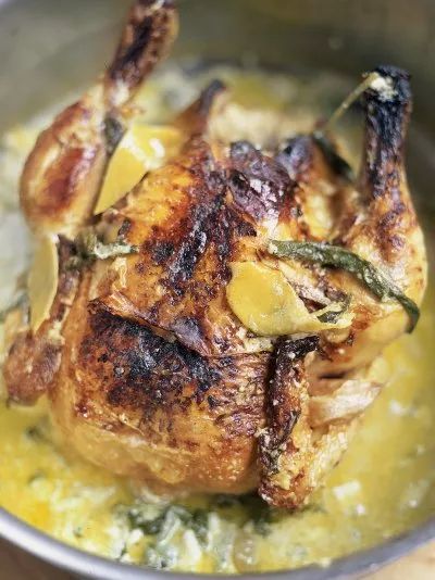 Chicken in Milk | Chicken Recipes | Jamie Oliver Recipes Chicken In Milk, Jamie Oliver Chicken, Milk Chicken, Fakeaway Recipes, Chicken Dishes Easy, Jamie Oliver Recipes, Chicken Pasta Recipes, Healthy Family Meals, Quick Healthy Meals