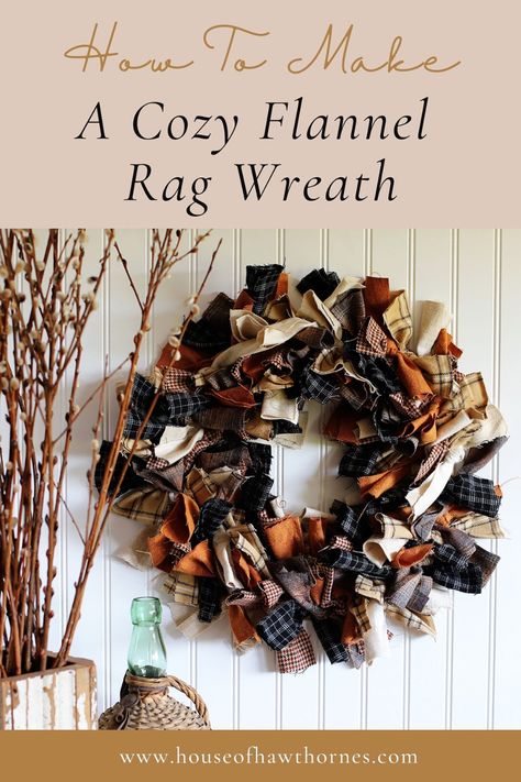 Easy Rustic Diy Decor, Flannel Shirt Wreath Diy, Joann Fabrics Fall Decor, Framed Crafts Ideas, Halloween Fall Outdoor Decor, Fall Crafts Wreaths & Garlands, Outdoor Fall Wreath Diy, Fall Fabric Wreaths Diy, Fall Fabric Wreath