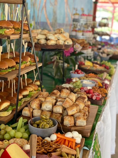 Buffet Ideas For Birthday Party, Charcuterie Table Birthday Party, 21st Grazing Table Ideas, Grazing Buffet Table, 40th Birthday Platter Ideas, 1st And 30th Birthday Party, Grazing Table 1st Birthday, Simple Grazing Table Ideas Wedding Reception, First Birthday Catering Ideas