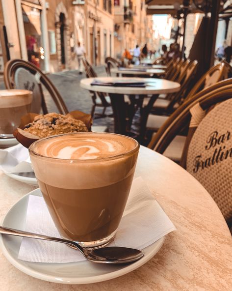 Coffee at Bar Frattina Rome Coffee In Rome, Europe Lifestyle, Rome Coffee, Visit Rome, Book Shops, Twitter Backgrounds, Life Vision, Living In Europe, Roman Holiday